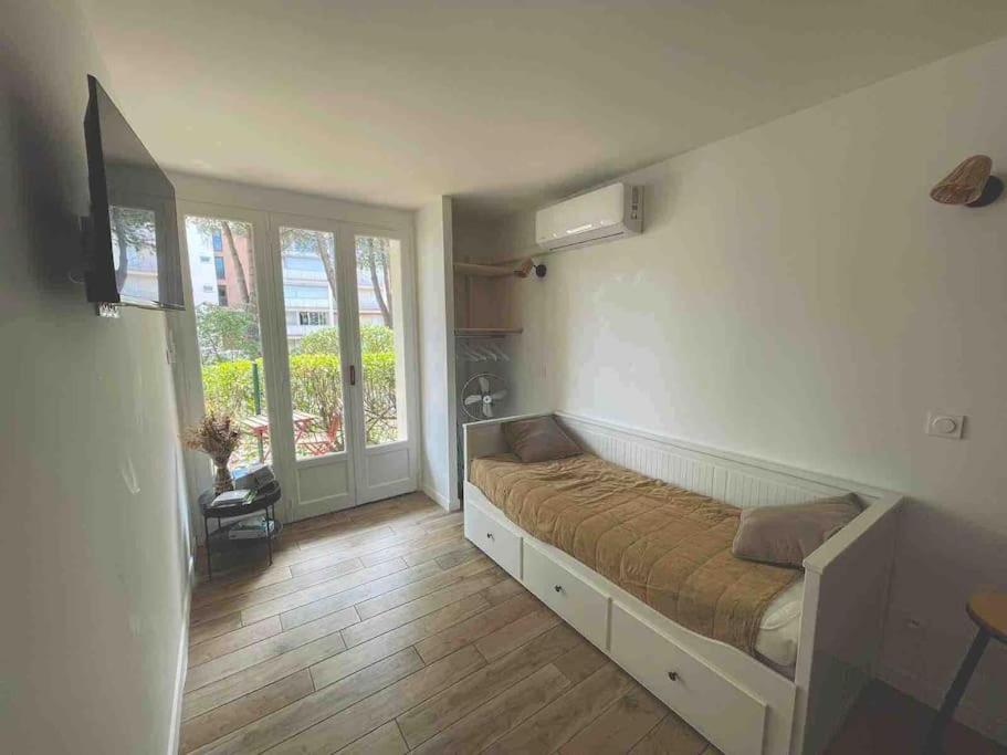 Charmant Studio Climatise A 50 M De La Plage Apartment Аржеле-сюр-Мер Екстериор снимка